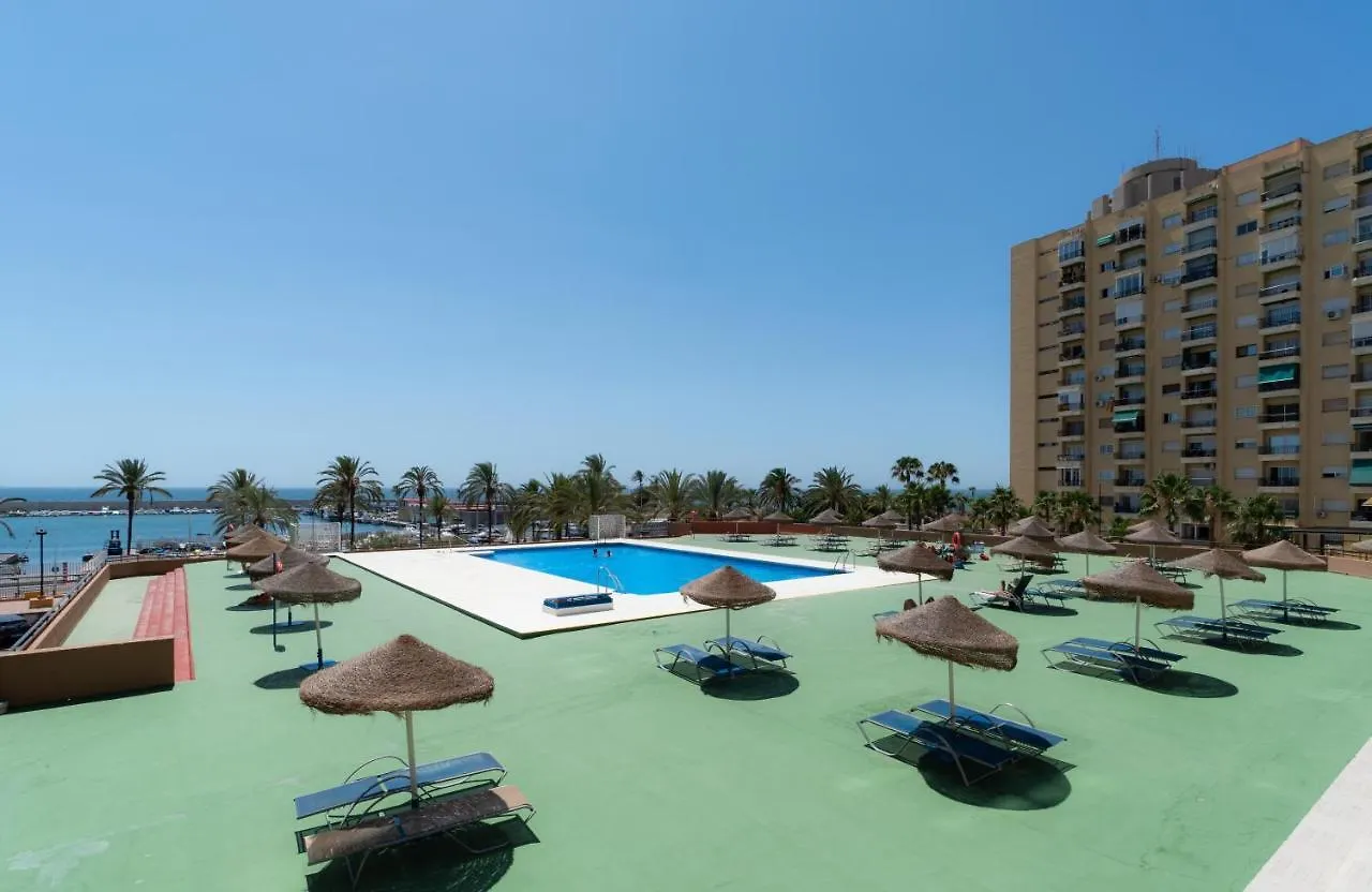 Sur Suites Palmeras 9 丰希罗拉 公寓